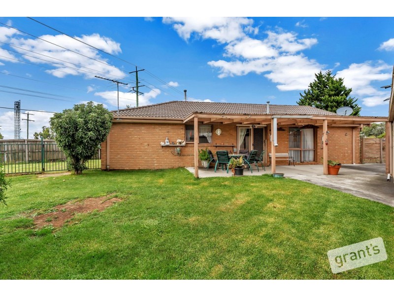 13 Tara Court, Hallam VIC 3803