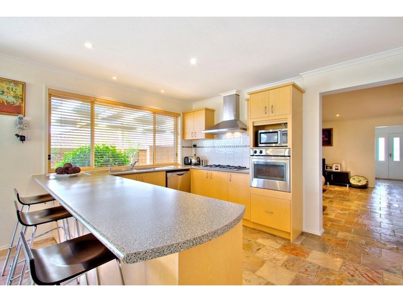 13 Kurrajong Road, Narre Warren VIC 3805