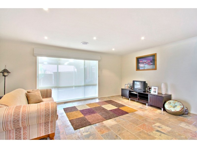 13 Kurrajong Road, Narre Warren VIC 3805