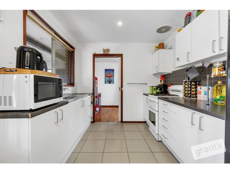 21 Fernwood Road, Narre Warren VIC 3805