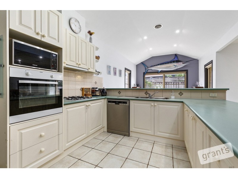 7 Federation Court, Pakenham VIC 3810