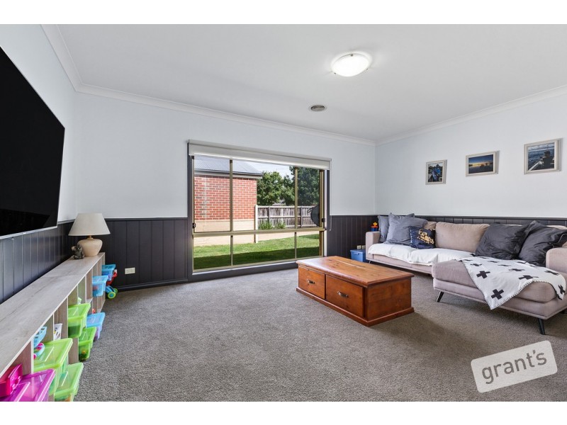 7 Federation Court, Pakenham VIC 3810
