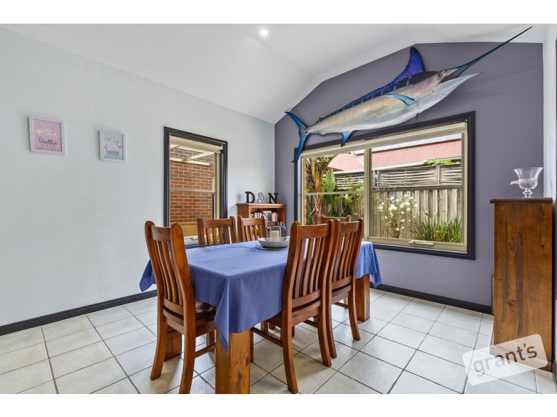 7 Federation Court, Pakenham VIC 3810