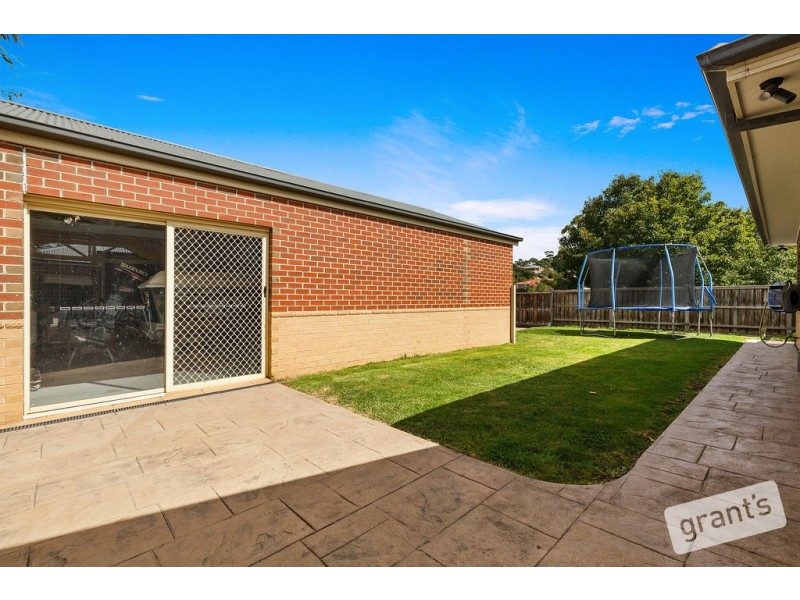 7 Federation Court, Pakenham VIC 3810