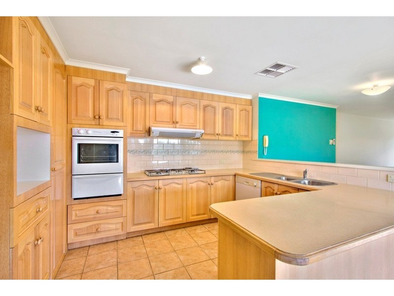 165 Maramba Drive, Narre Warren VIC 3805