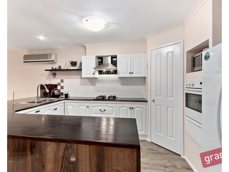 17 Quail Court, Narre Warren South VIC 3805