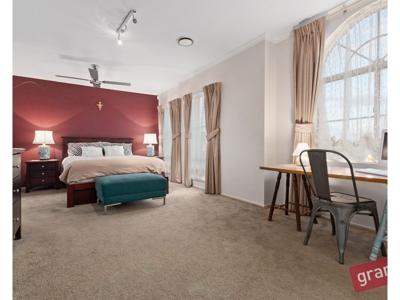 17 Quail Court, Narre Warren South VIC 3805