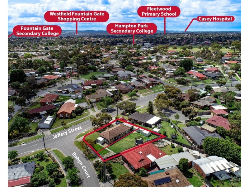 2 Robyn Court, Hampton Park VIC 3976