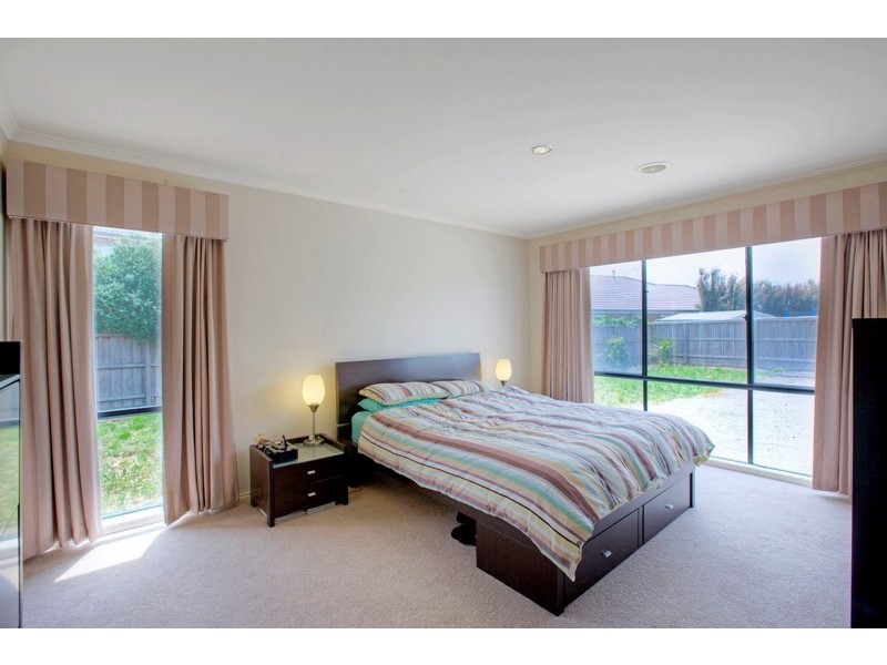 60 Fleet Street, Narre Warren South VIC 3805