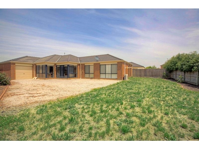 60 Fleet Street, Narre Warren South VIC 3805