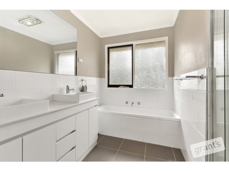 1 Evelyn Court, Narre Warren VIC 3805