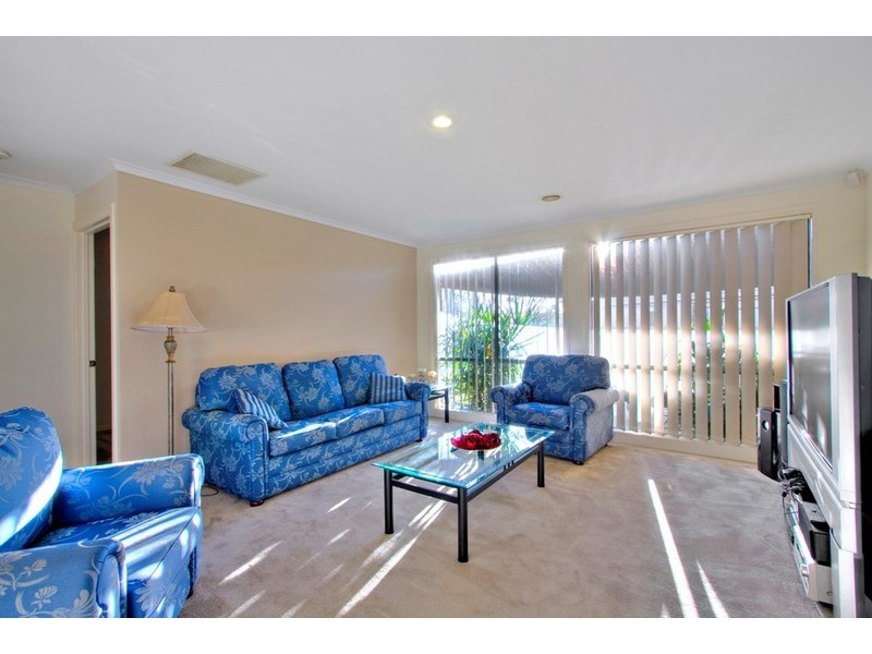 10 Norman Place, Narre Warren VIC 3805