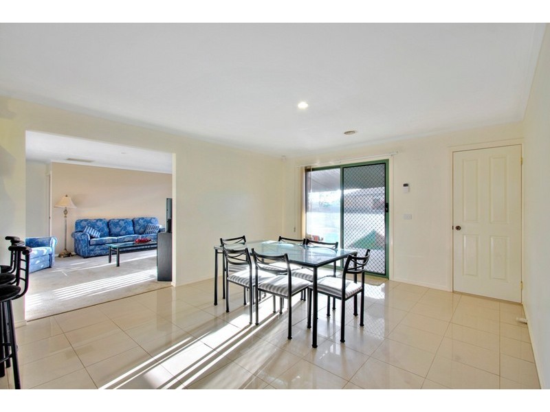 10 Norman Place, Narre Warren VIC 3805