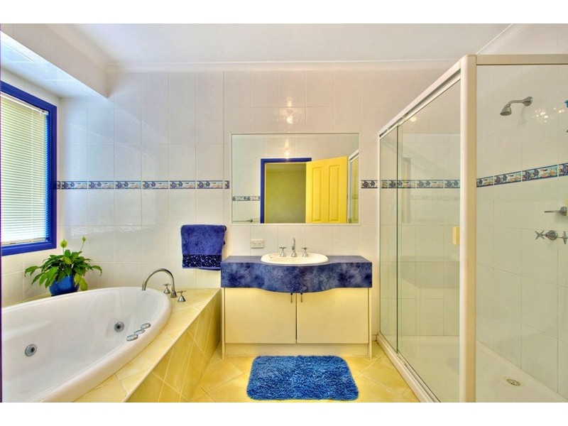 25 London Crescent, Narre Warren VIC 3805