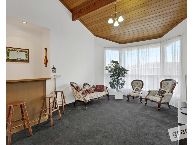 15 Rachael Court, Pakenham VIC 3810