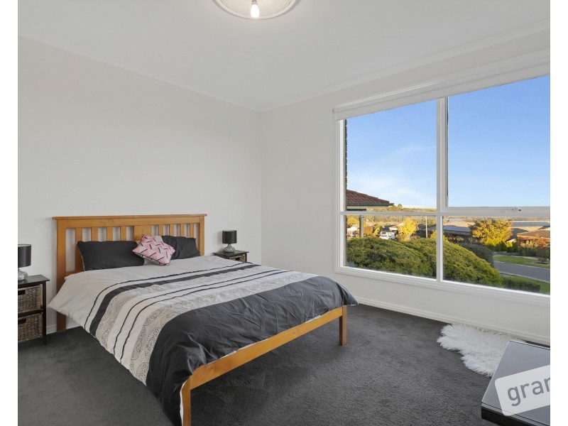 15 Rachael Court, Pakenham VIC 3810