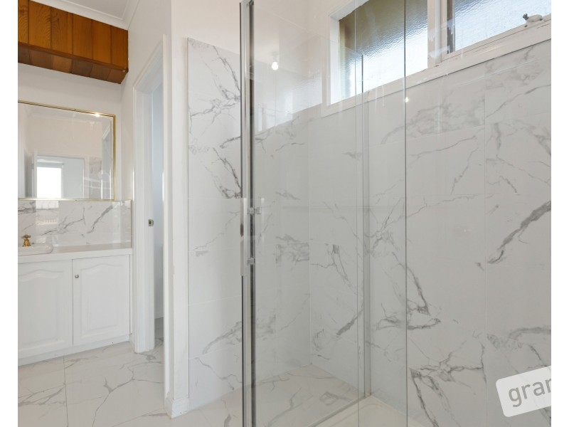 15 Rachael Court, Pakenham VIC 3810