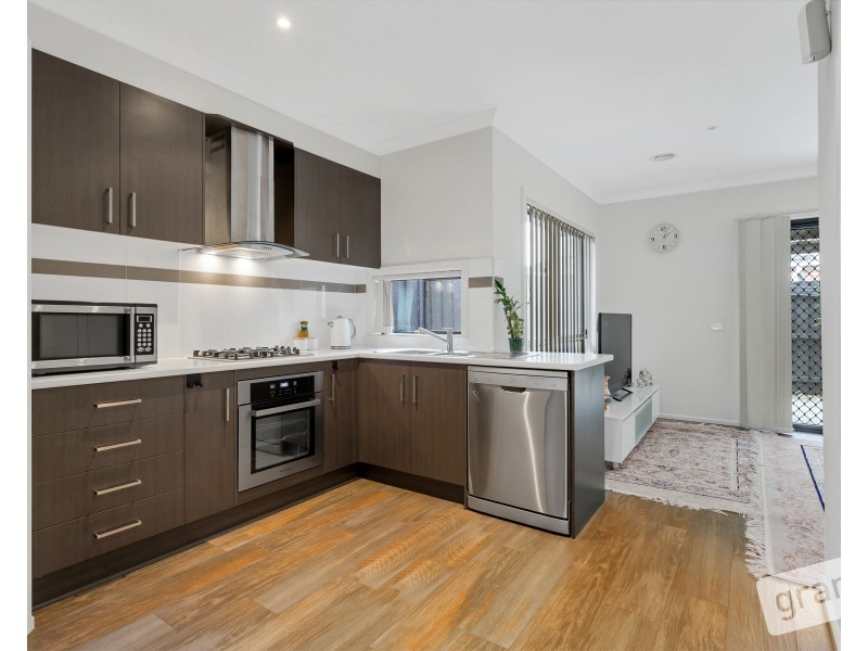 8/69-71 Frawley Road, Hallam VIC 3803