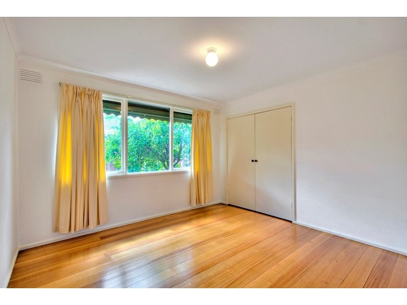 35 Fountain Drive, Narre Warren VIC 3805