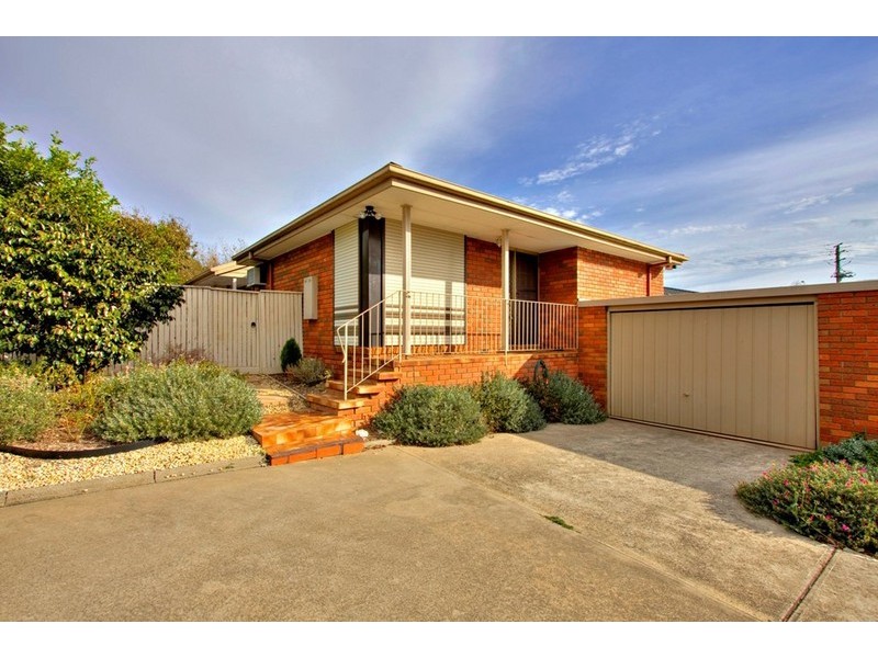 Unit 2/3 Eaton Place, Narre Warren VIC 3805