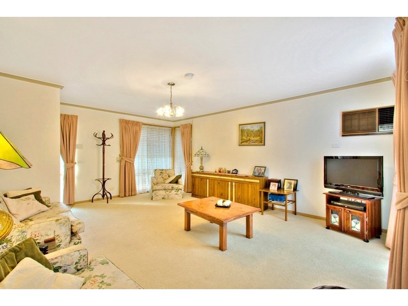 Unit 2/3 Eaton Place, Narre Warren VIC 3805