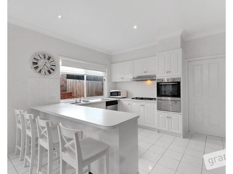 17 Josephine Avenue, Narre Warren VIC 3805