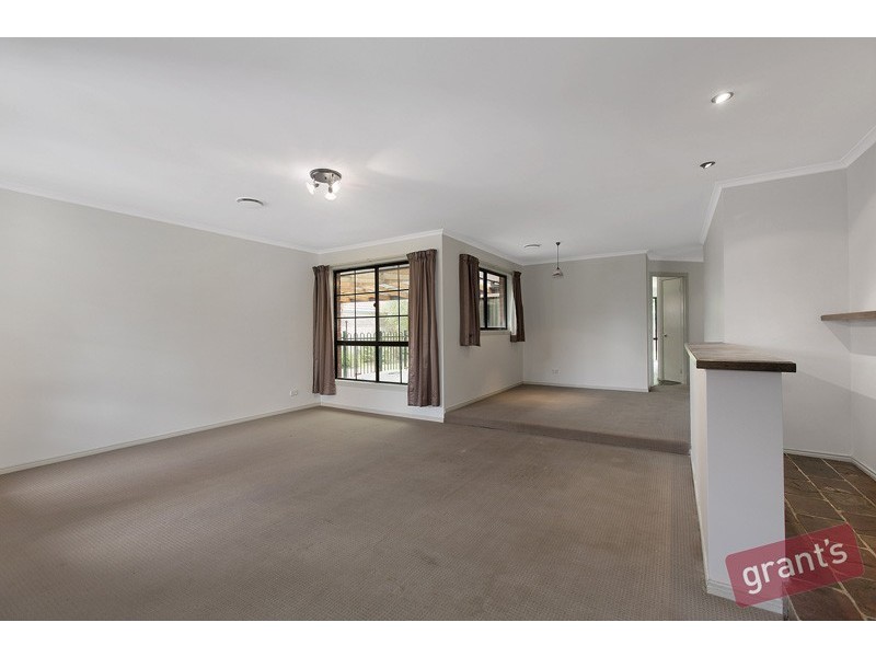 10 Sabre Court, Narre Warren VIC 3805