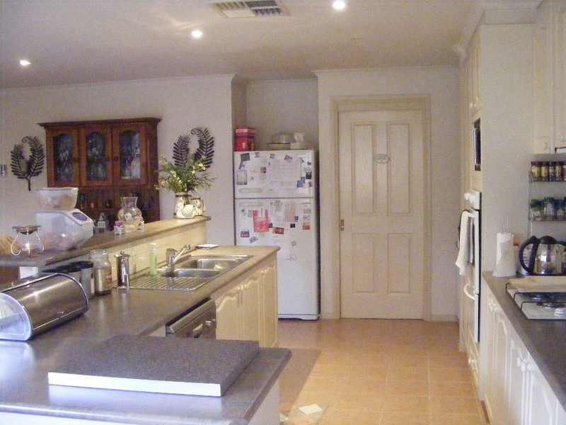 6 Hillston Court, Narre Warren South VIC 3805