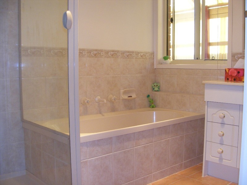 13 Riddleston Court, Narre Warren South VIC 3805