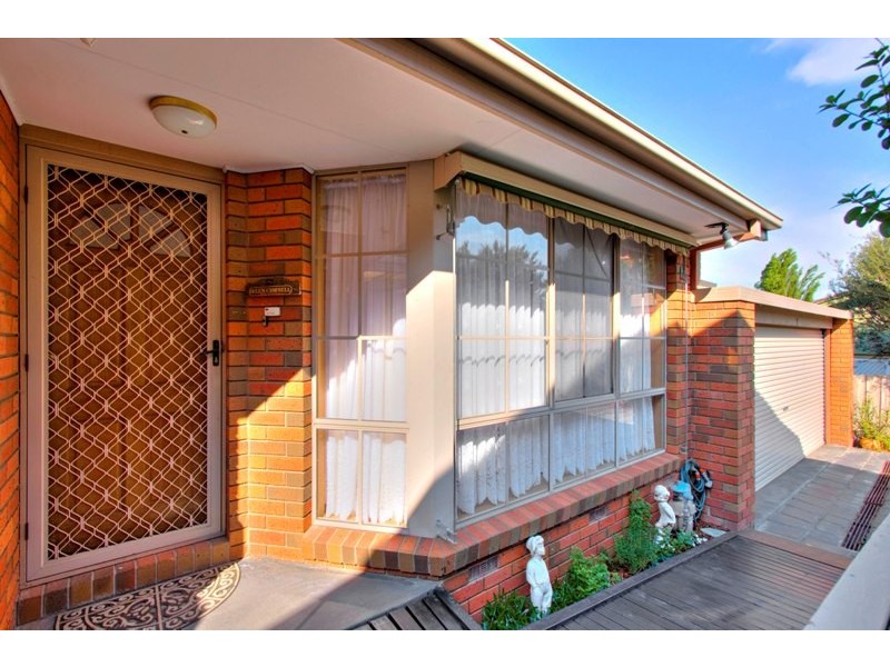 Unit 2/2 Redgum Place, Narre Warren VIC 3805