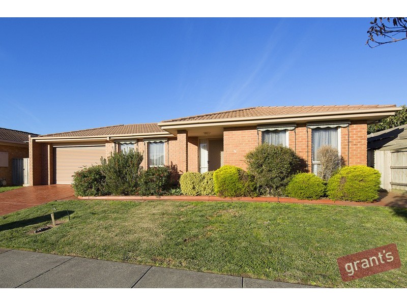 24 Wesley Drive, Narre Warren VIC 3805