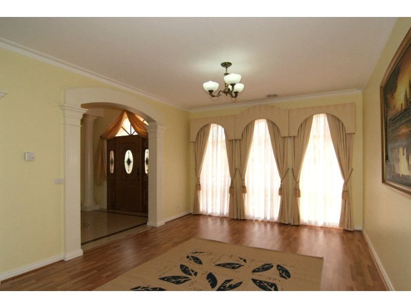 38 Coachwood Crescent, Narre Warren VIC 3805