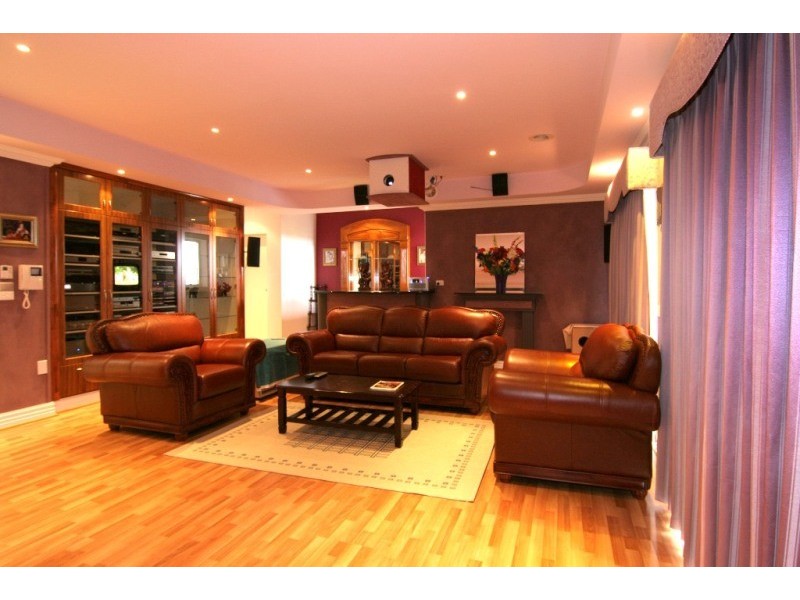 38 Coachwood Crescent, Narre Warren VIC 3805