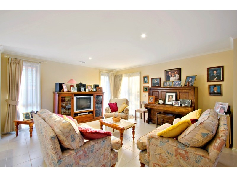 29 Palm Way, Narre Warren South VIC 3805