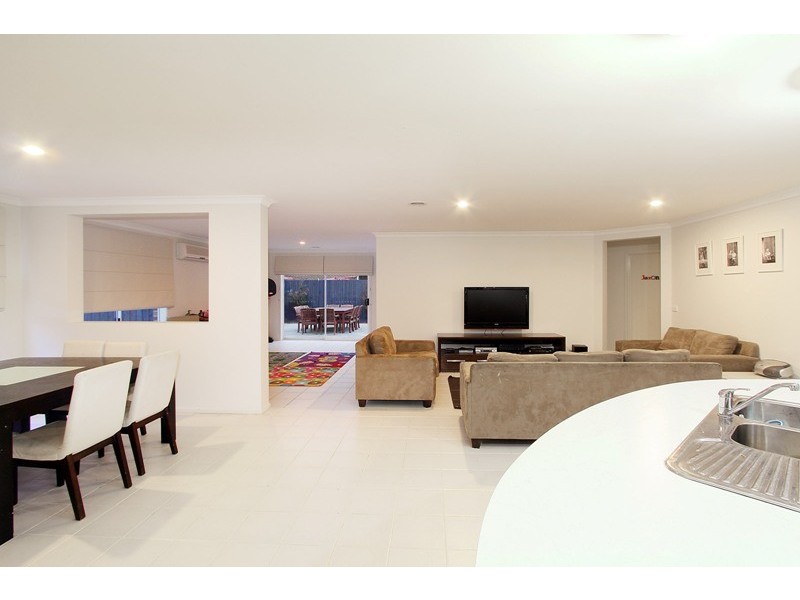 50 Elida Crescent, Narre Warren South VIC 3805