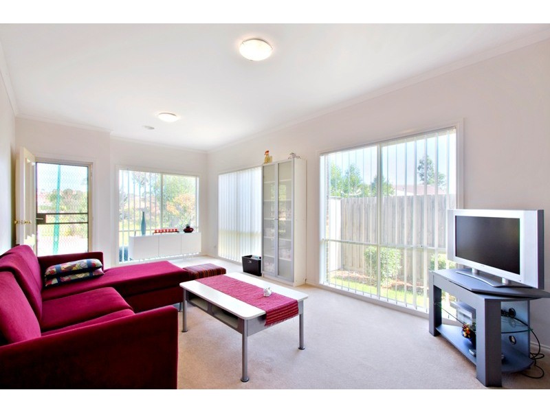Unit 1/5 Kentucky Close, Narre Warren VIC 3805