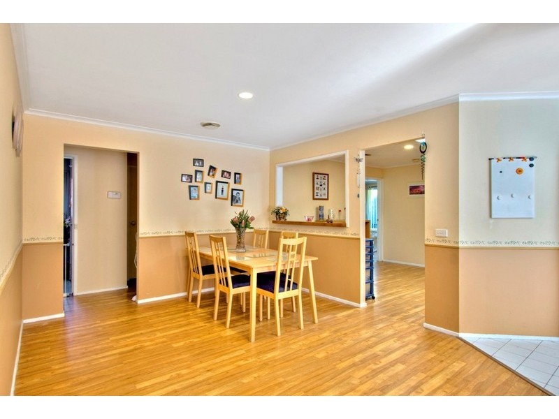 38 Lakeview Drive, Narre Warren South VIC 3805