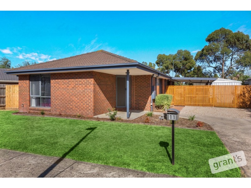 11 Pentland Drive, Narre Warren VIC 3805