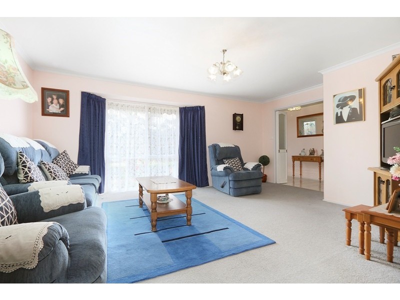 25 Fleetwood Drive, Narre Warren VIC 3805