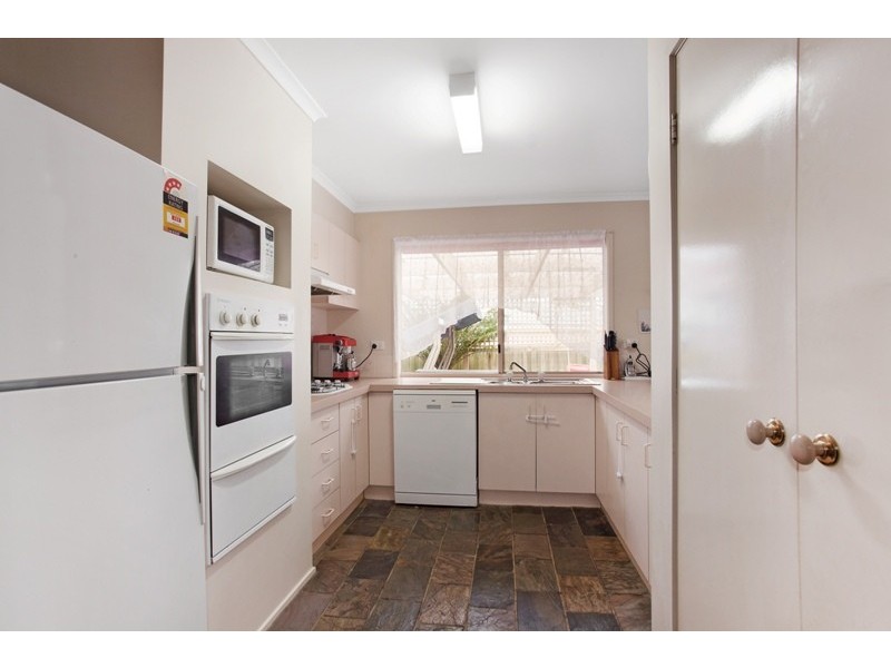 19 Cottswold Avenue, Narre Warren VIC 3805