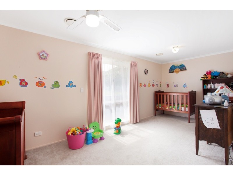 19 Cottswold Avenue, Narre Warren VIC 3805