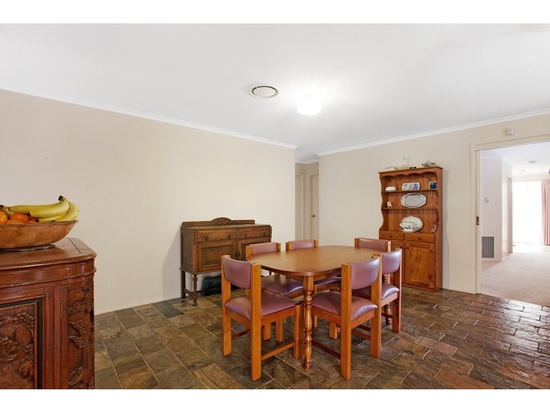 19 Cottswold Avenue, Narre Warren VIC 3805