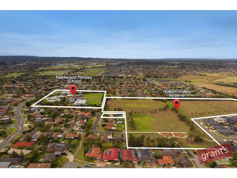 13 Redgum Place, Narre Warren VIC 3805