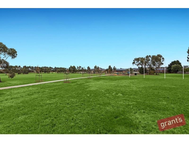 13 Redgum Place, Narre Warren VIC 3805