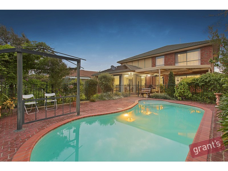 16 Caulfield Court, Narre Warren VIC 3805
