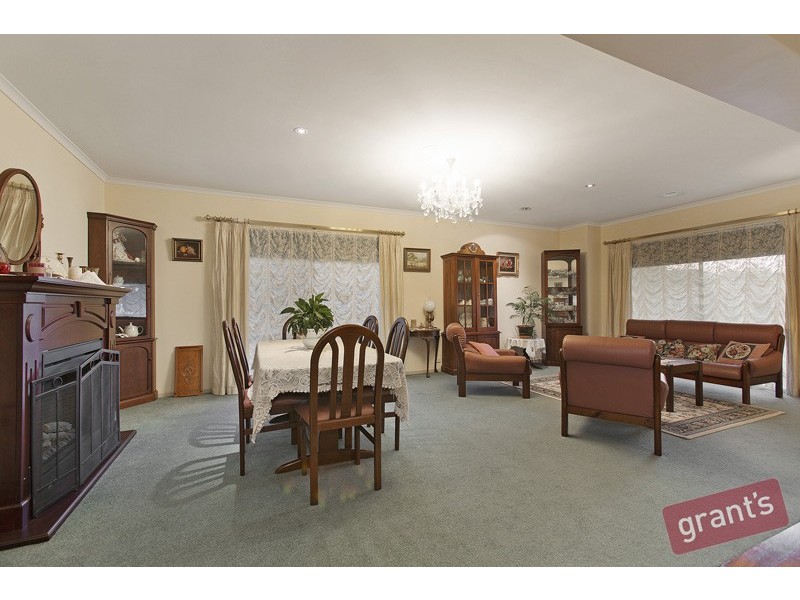 16 Caulfield Court, Narre Warren VIC 3805