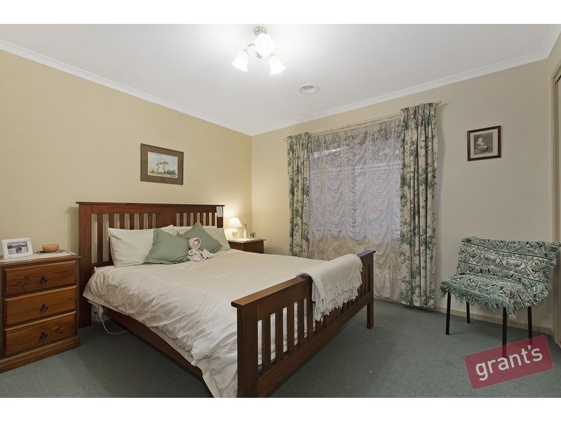 16 Caulfield Court, Narre Warren VIC 3805
