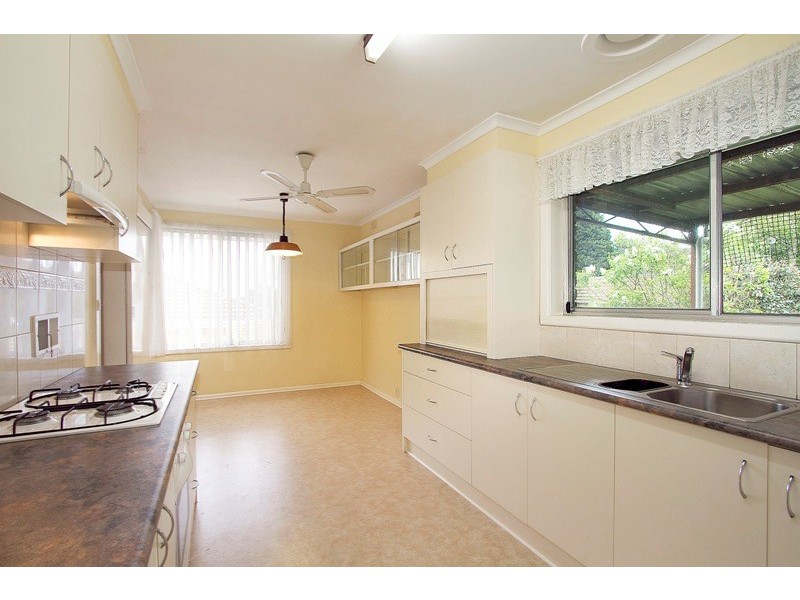 11 Cloverset Avenue, Narre Warren VIC 3805