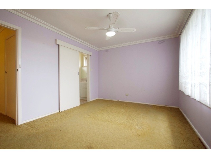 11 Cloverset Avenue, Narre Warren VIC 3805