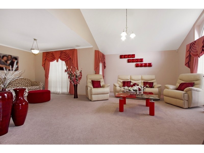 9 Legend Court, Hallam VIC 3803